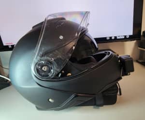 Shoei Neotec 2 motorcycle helmet with Built-in Sena 2.0 - size XL