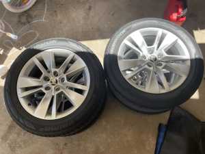 Skoda Karoq 17” Alloys Wheels and Tyres