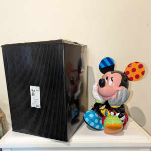 Disney by Britto: Mickey Mouse Large Statue (4057040) Kept Safe in Box