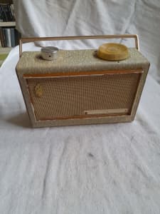 Stromberg Carlson portable transistor radio 7 78T11 1958
