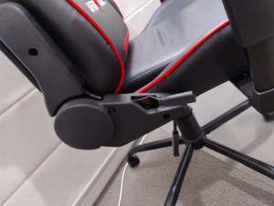 Used gaming chair in excellent condition