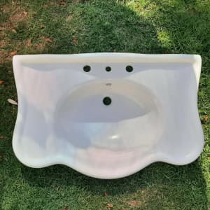Ceramic Bathroom Vanity Top - 900mm - New