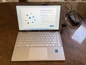 HP Pavilion x360 2 in 1 Laptop 14-ek0112TU Exc Cond