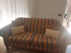 4 Seater Couch with Cushions