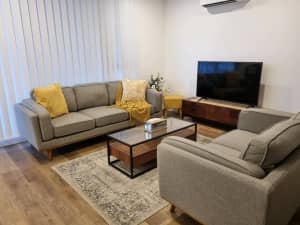 Couch/ lounge for sale