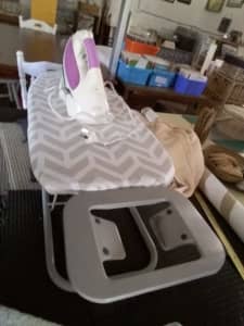 Ironing board(tabltop) and cordless iron