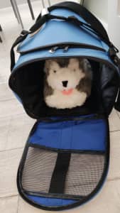 Travel bag for small dog / cat