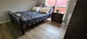 Queen Bedroom suite - 3 Piece with mattress