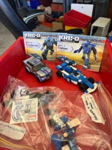 KRE-O Transformers Mirage and Autobot Jazz