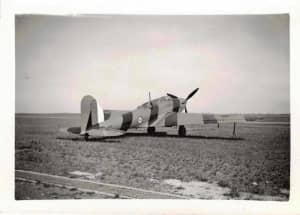 6 x WW2 Photos RAAF AIRCRAFT TAXIING on AIRFIELDS