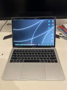 MacBook Air 256 Gb HD, 8 Gb Ram in great condition