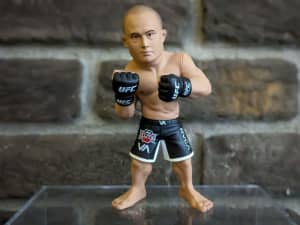 Round 5 UFC Bj Penn figure -LG8339