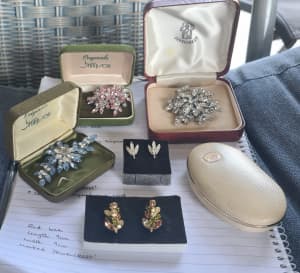 DONALD SIMPSON JEWELCREST JEWELLERY AND BOXES