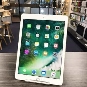 iPad Gen 5 128G Silver WIFI CELL Good Condition Fully Unlocked Invoice
