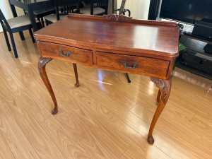 Vintage Dresser Table (FREE DELIVERY AVAILABLE)
