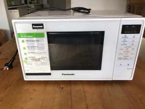 Panasonic microwave 20L