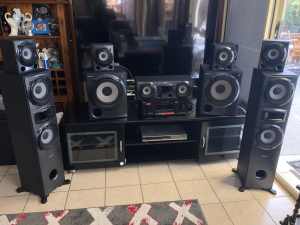 Sony7.2 home theatre system Bluetooth included good sound working