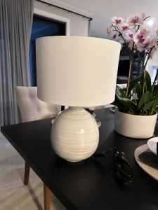 Brand new pair of table lamps with shades bulbs included