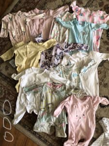 000 Baby girl clothes bundle 12