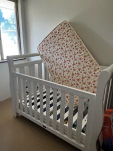 Wanted: White Sleigh 3in1 cot