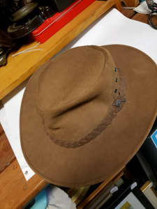 Hat Kakadu Australia made size xxl in great condition 