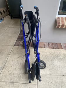 Fusion 2 in 1 mobility chair