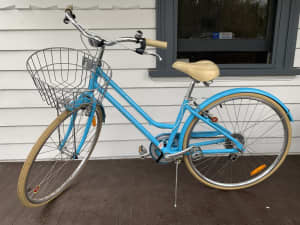 Wanted: Ladies Alloy Retro Bike - Blue