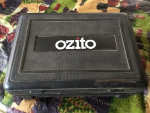 OZITO DREMEL IN CASE NEVER BEEN USED (Case is dusty due to storage)