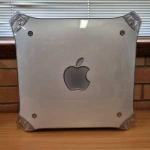 Apple Mac Power Mac G4 Model M8493 *Parts only*