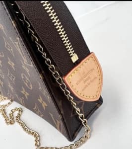 Louis Vuitton Raffia Calfskin LV Toiletry 26 Pouch on Chain, Louis Vuitton  Handbags