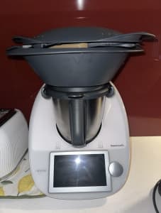 Like new Thermomix tm6 only used once