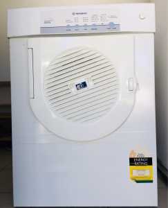 Westinghouse 5Kg sensor dry clothes dryer & bracke, can deliver 