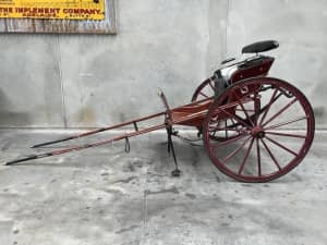 Horse drawn jinker cart