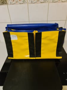 Beehive extra heavy-duty tool bag 