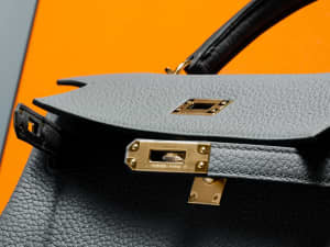 Hermes Kelly Handbag K25 Retourne in Vert Amande (Almond Green), Bags, Gumtree Australia Melbourne City - Melbourne CBD