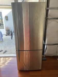 Fisher & Paykel , 442 Litre fridge freezer. Free to first to collect