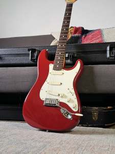 Fender Stratocaster Plus Red 1987