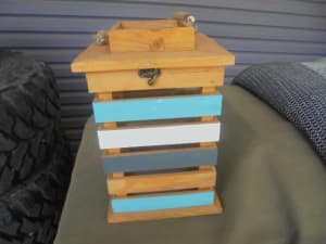 Timber Beach Style Lantern With Rope