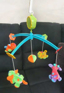 Musical cot mobile