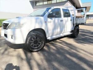 2012 Toyota Hilux KUN26R MY12 SR Double Cab White 5 Speed Manual Cab Chassis