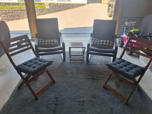 Indoor & Outdoor Chairs & Tables
