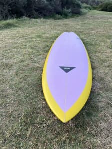 Surfboard mid length Simon Anderson
