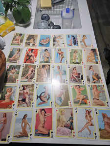 VERY COOL - VINTAGE PLAYING CARDS - NAKED BEAUTIES