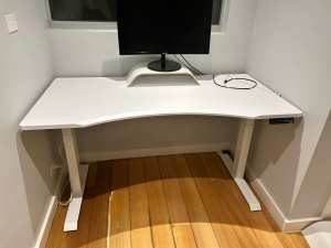 Desky Dual Ergo Edge Sit Stand Desk (white)