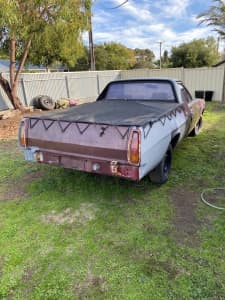 Holden WB Rolling Shell