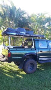 Toyota Hilux tray tub with rack