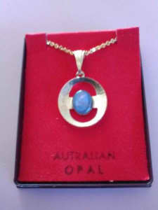 opal pendant and chain