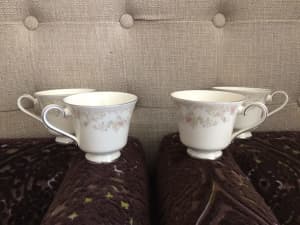 Royal Doulton Dinnerware and Spares