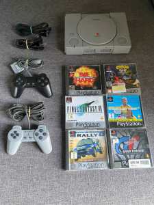 Sony Playstation 1 Console Bundle with 2 controllers & 6 Games - PS1