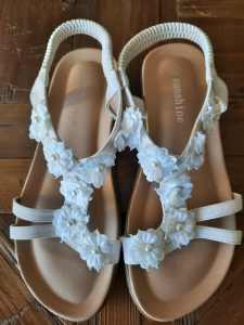 Shoes white 